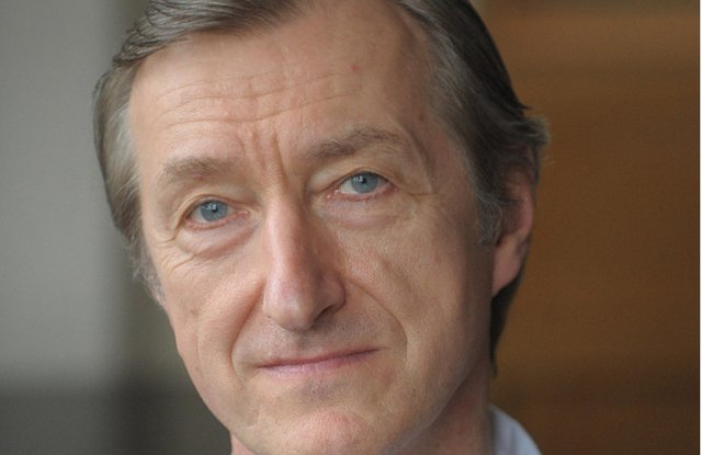 Julian-Barnes-website.jpeg